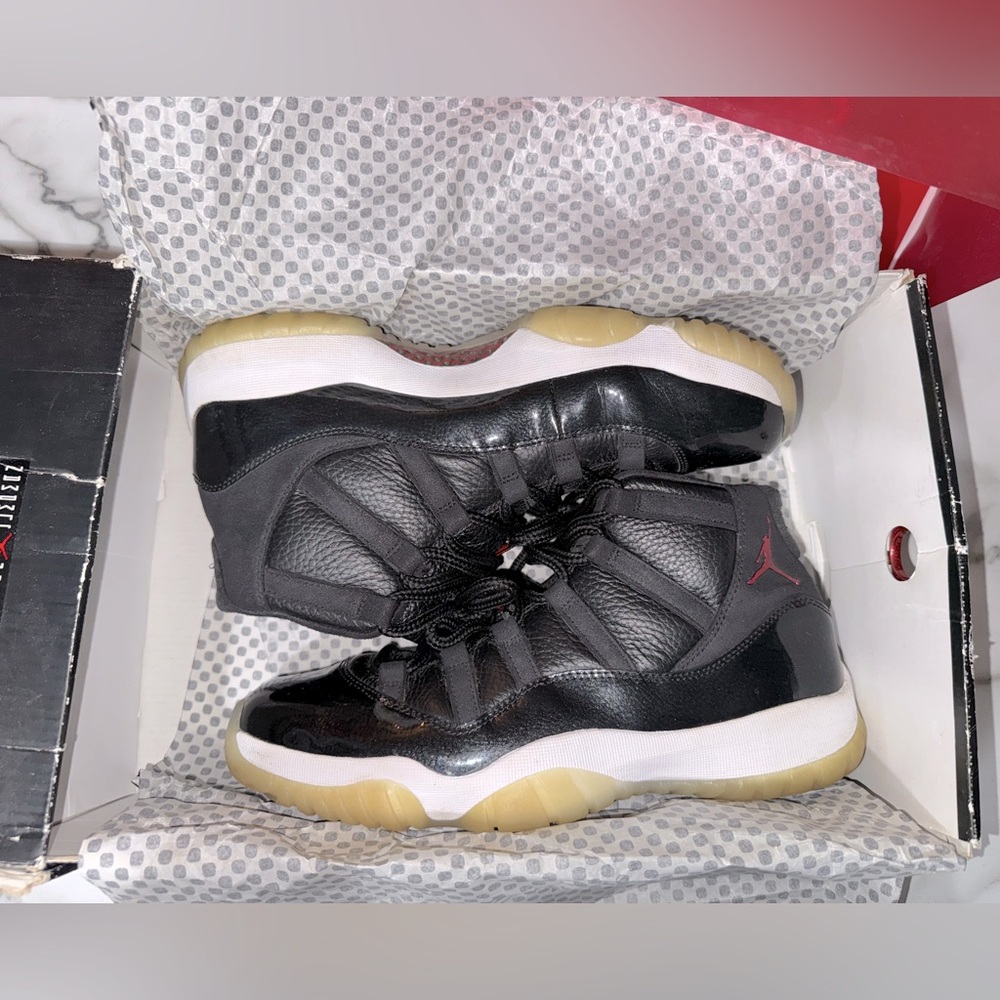 Jordan Retro 11